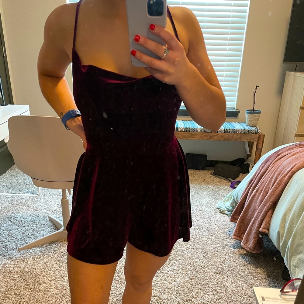 Cute burgundy velvet romper